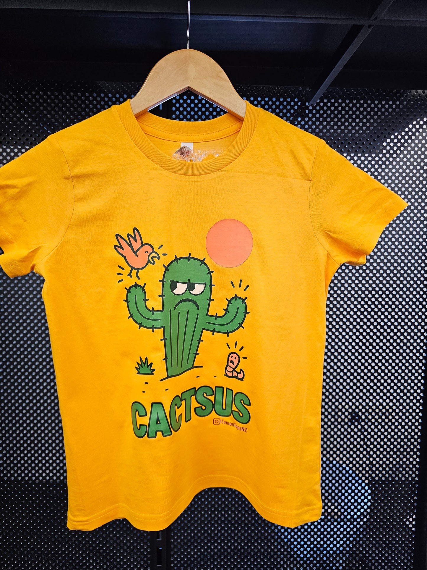 Cactsus Tee