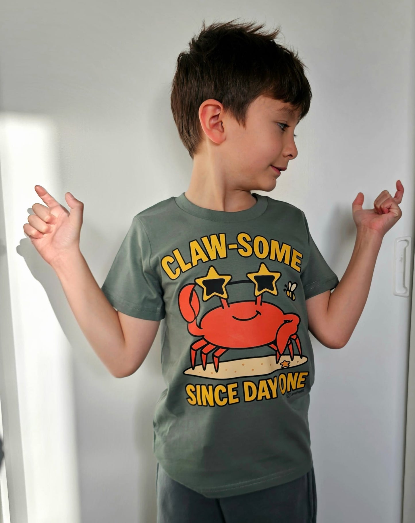 Claw-some Tee