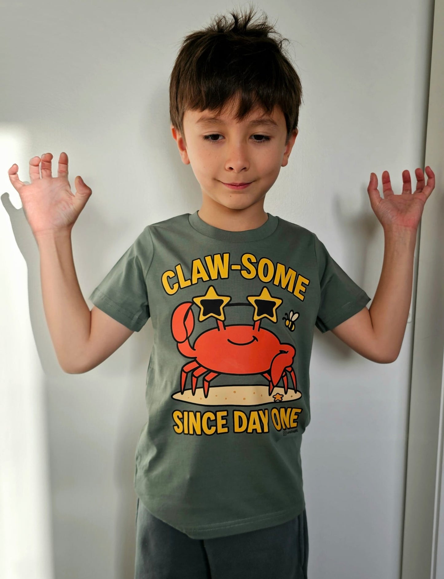 Claw-some Tee